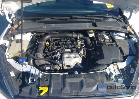 2018 Ford Focus Se из США, поврежденный, VIN 1FADP3FE1JL203647